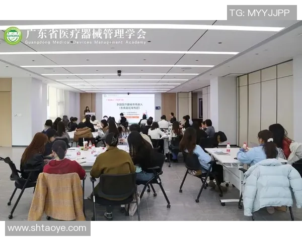 世体：特狮仍在术后康复中，多家沙龙有意租赁他半个赛季