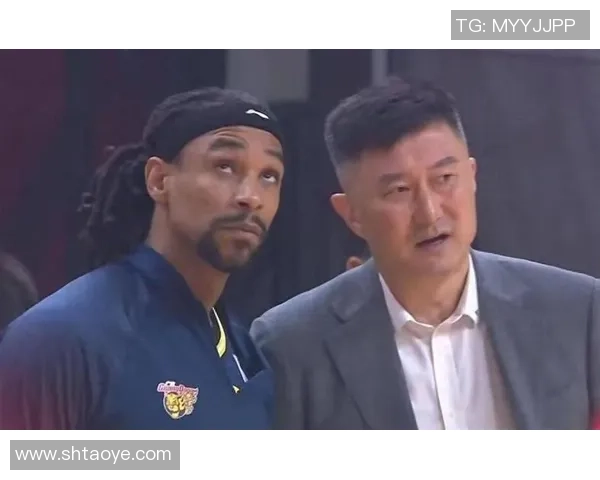 广东一夜3音讯!萨林杰正式到队,杜锋徐昕和洽,新双外初次合训 广东一夜3音讯!萨林杰正式到队,杜锋徐昕和洽,新双外初次合训